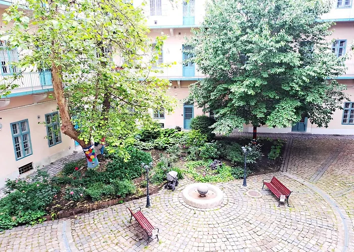 Cozy & Downtown * בודפשט